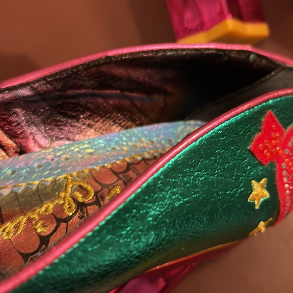 Irregular Choice Size 7.5/38 - Very Funky Teal and Pink 3" Star Shaped Heels - Picture 13 of 16